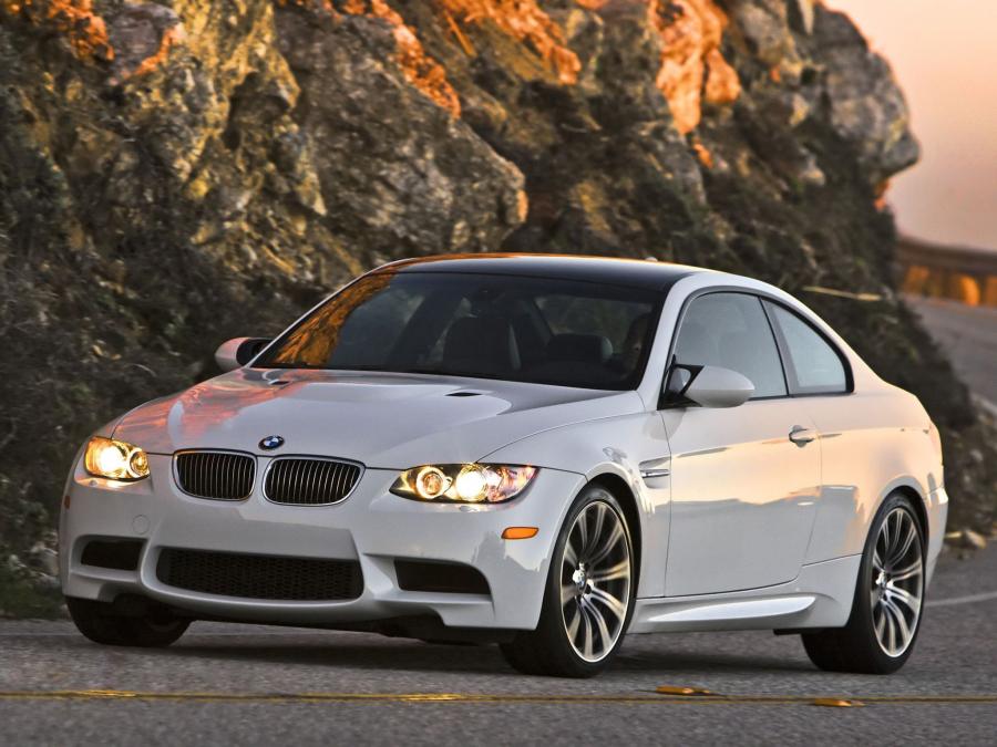  BMW M3 Coupe 2007 года  (US) (фото 4 из 26)